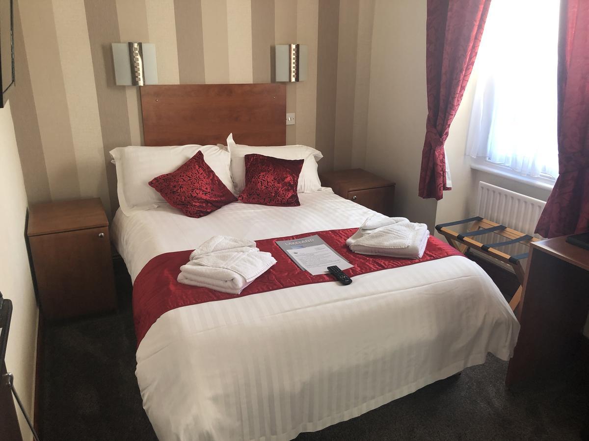 The Globe Inn Gosforth  Extérieur photo